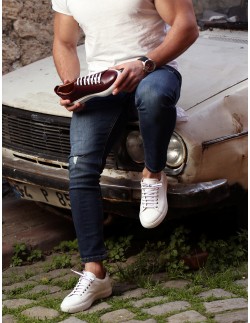 حذاء كلاسيكي