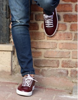 حذاء كلاسيكي  