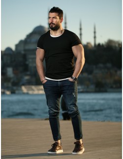 حذاء سبور مموه