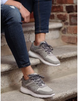 حذاء مودرن سبور  