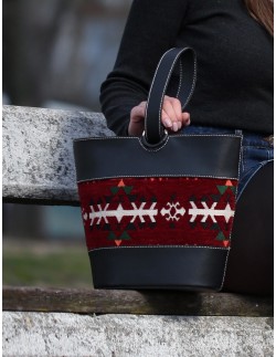 حقيبة جلدية  قماشية 